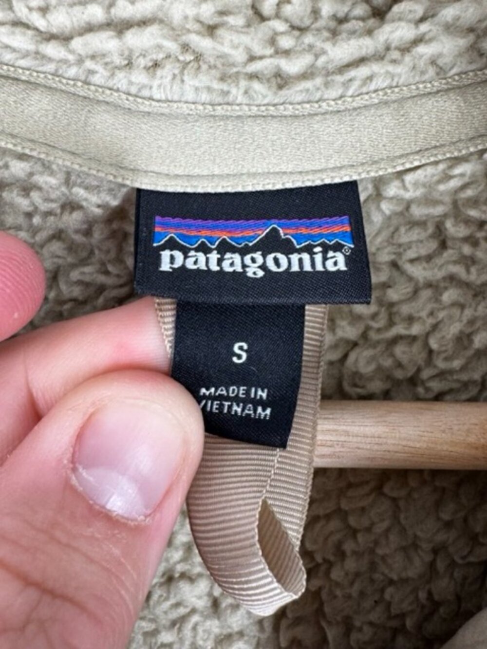 Patagonia Los Gatos Womens Size Small 1/4 Zip Fleece Jacket Beige Fluffy 25236 - Picture 4 of 9